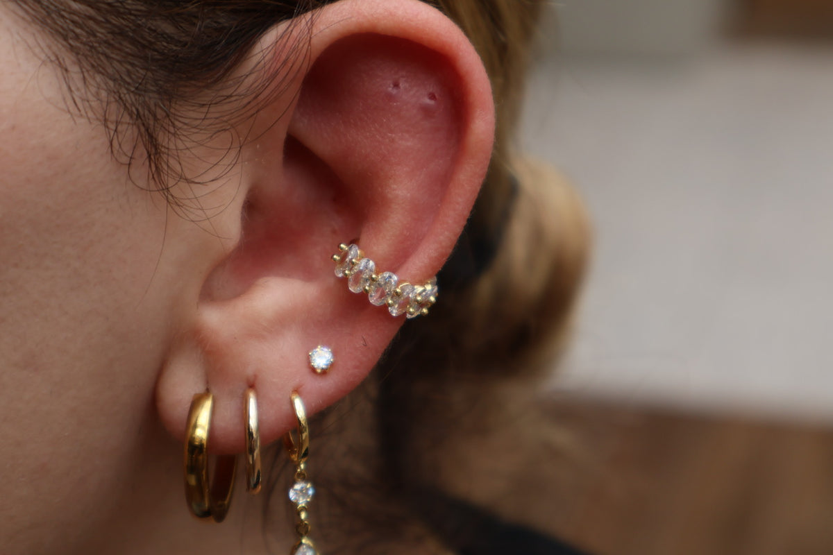 All Diamond Earcuff